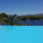 Cala Silente Апарт-отель Каполивери