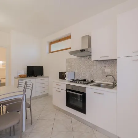 Ξενοδοχείο με διαμερίσματα Cala Silente