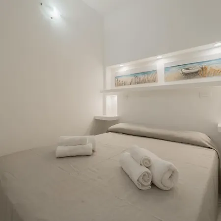 Ξενοδοχείο με διαμερίσματα Cala Silente 3*